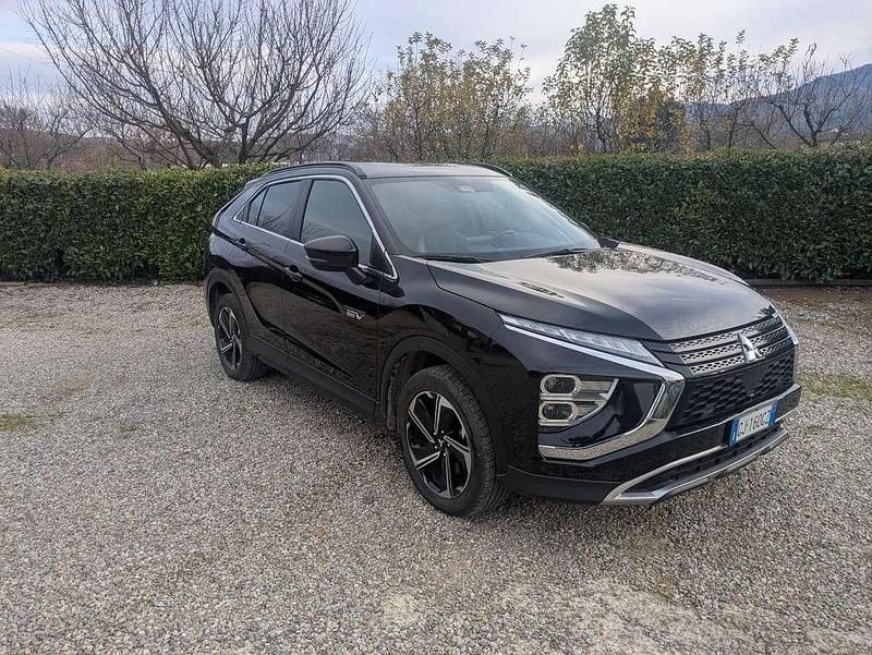 Usata Mitsubishi Eclipse Cross Instyle 98 CV (72 kW) 2022 SUV