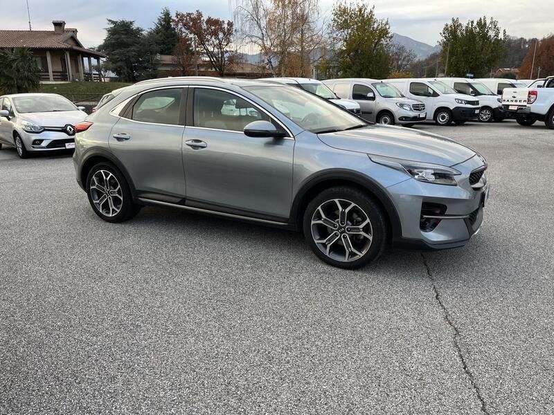 Usata Kia XCeed Style 115 CV (84 kW) 2020 Grigio SUV