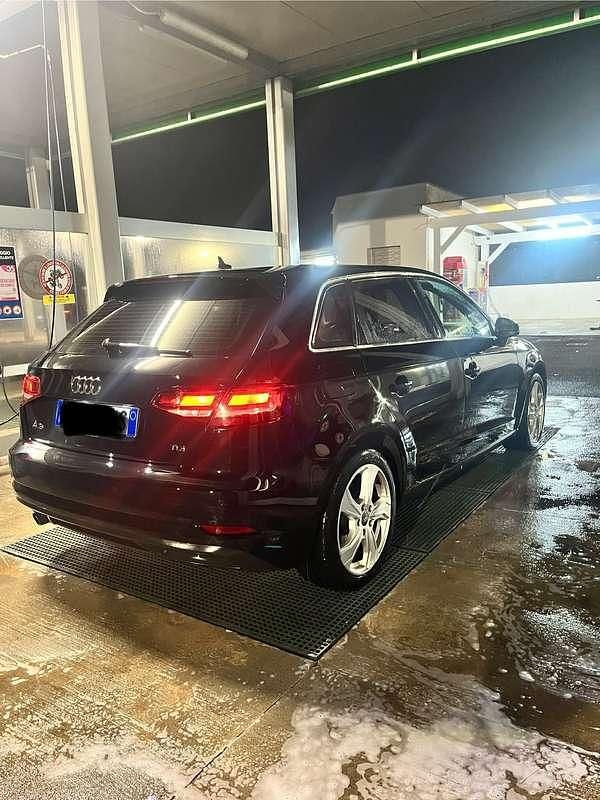 Usata Audi A3 Business 116 CV (85 kW) 2017 Berlina