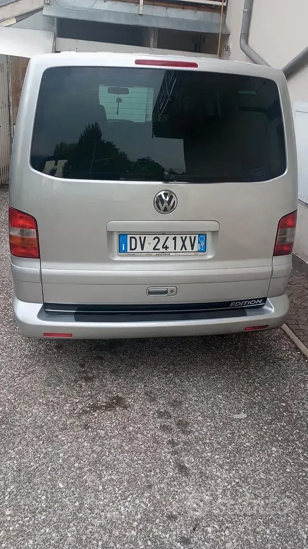 Usata VW T5 174 CV (127 kW) 2006 Grigio Furgone