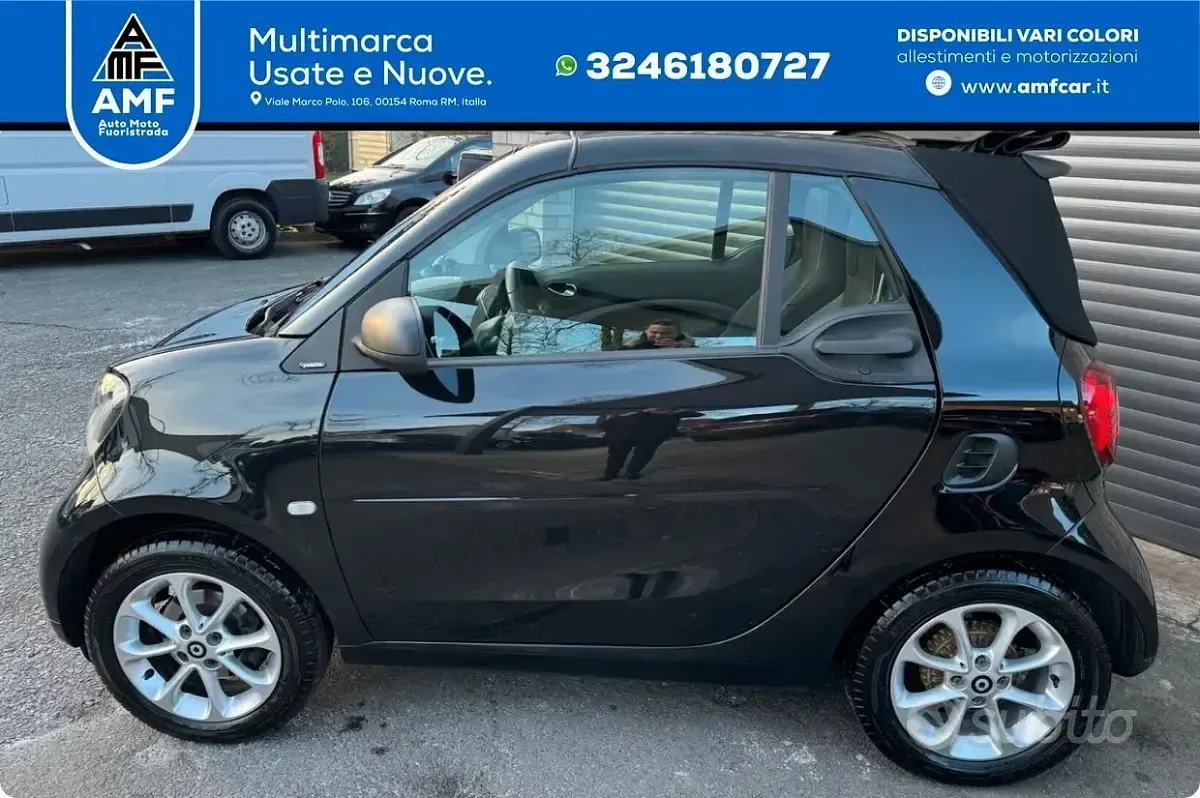 Begagnad Smart ForTwo Cabrio 90 HK (66 kW) 2019 Svart Cab