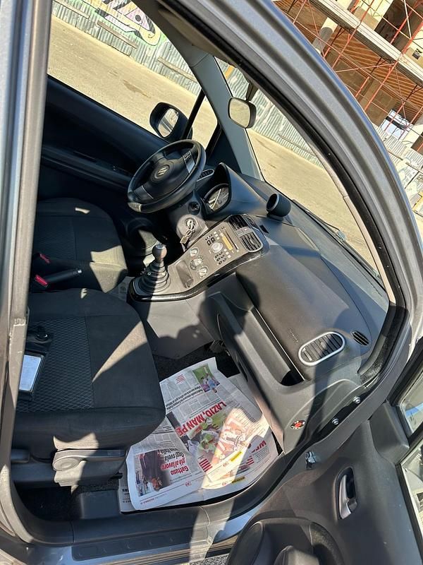 Usata Suzuki Splash GLS 67 CV (49 kW) 2011 Grigio Utilitaria