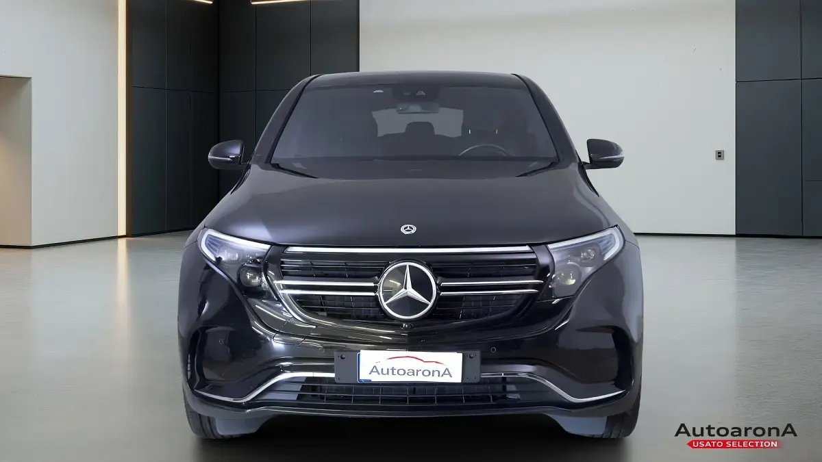 Usata Mercedes EQC400 Premium 300 kW (408 CV) 2021 R2t nero perla SUV