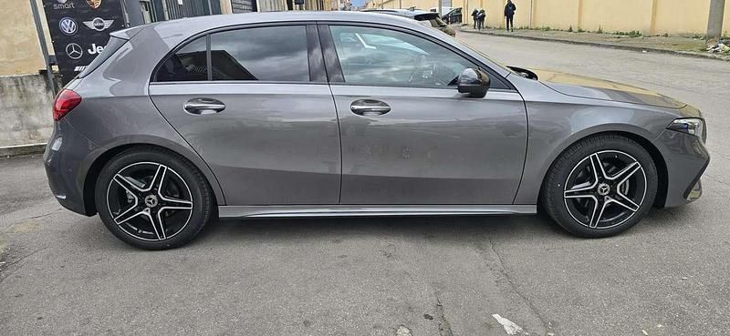 Nuova Mercedes 180 2026 Grigio Berlina