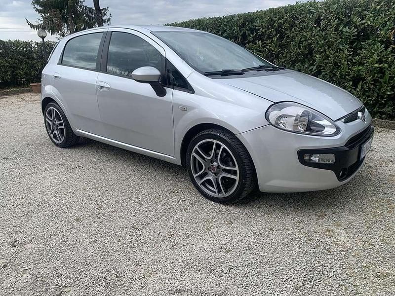 Usata Fiat Punto Evo Dynamic 129 CV (94 kW) 2012 Utilitaria