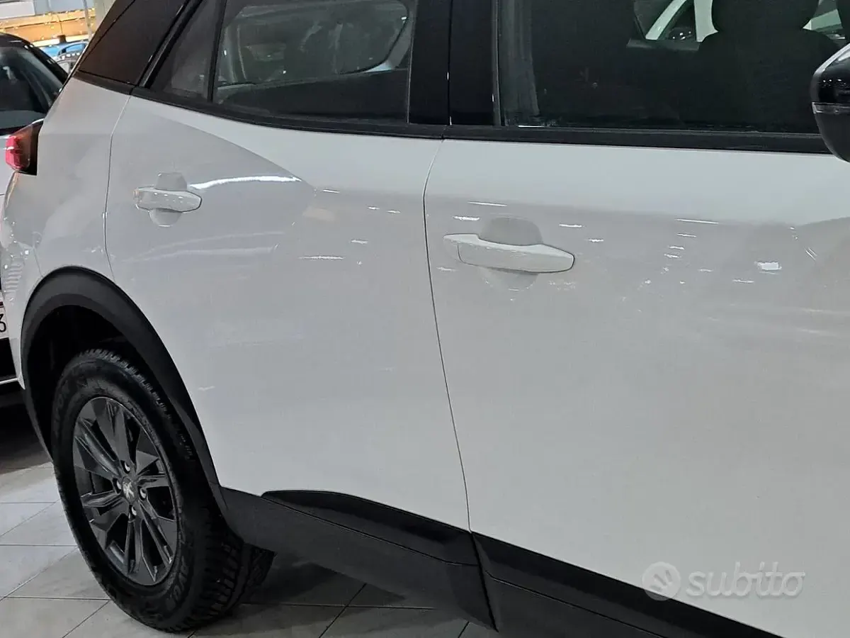 Używany Peugeot 2008 GT 110 KM (80 kW) 2022 Biały SUV