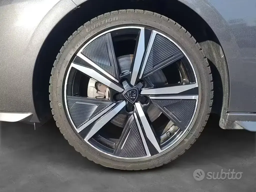 Usata Peugeot 308 GT 131 CV (96 kW) 2022 Grigio Station wagon
