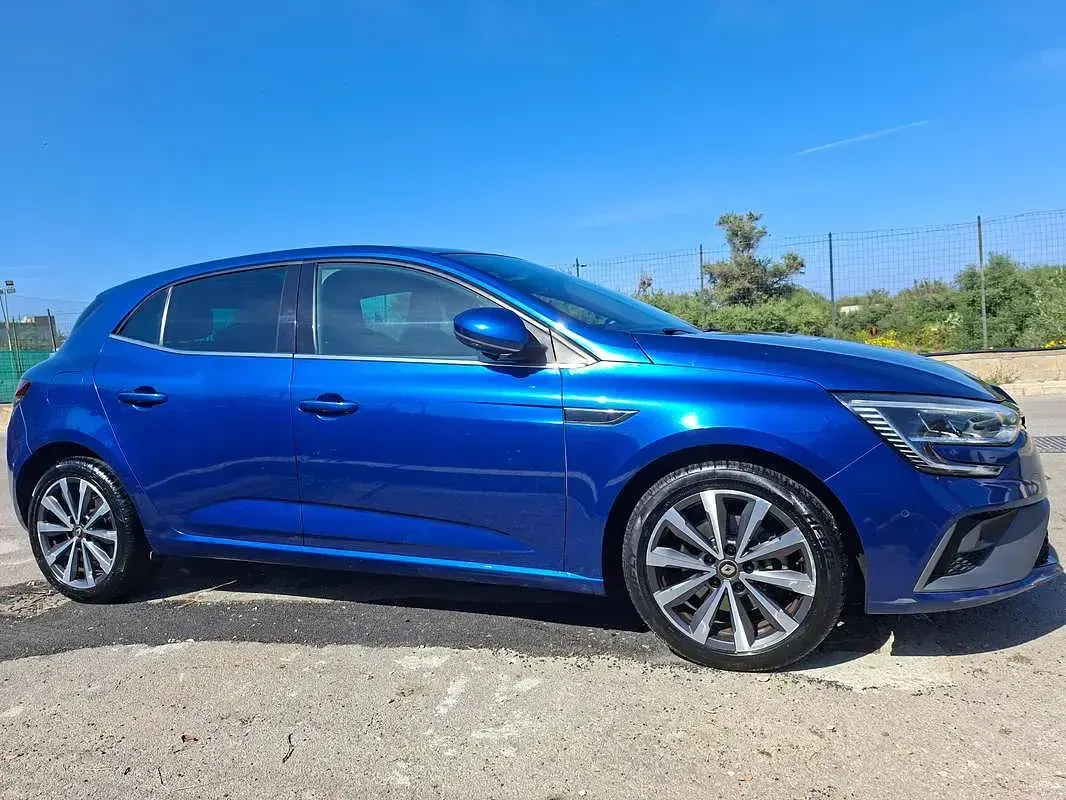 Usata Renault Mégane IV RS Line 91 CV (66 kW) 2021 Blu/azzurro Berlina