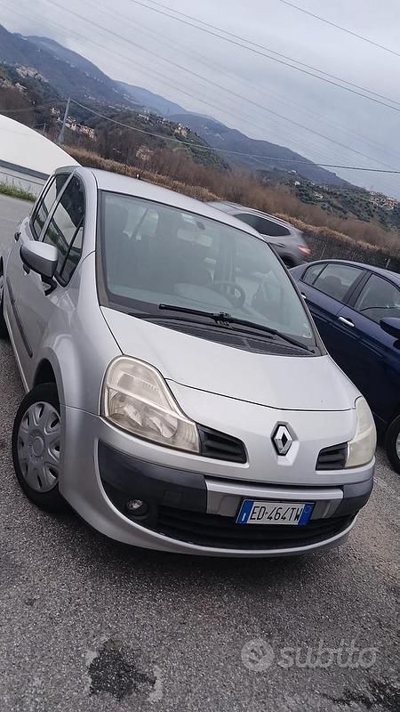 Usata Renault Modus 65 CV (47 kW) 2010 Monovolume