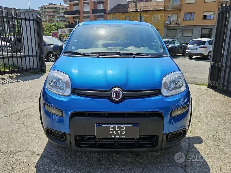 Usata Fiat Panda S 70 CV (51 kW) 2024 Blu Utilitaria