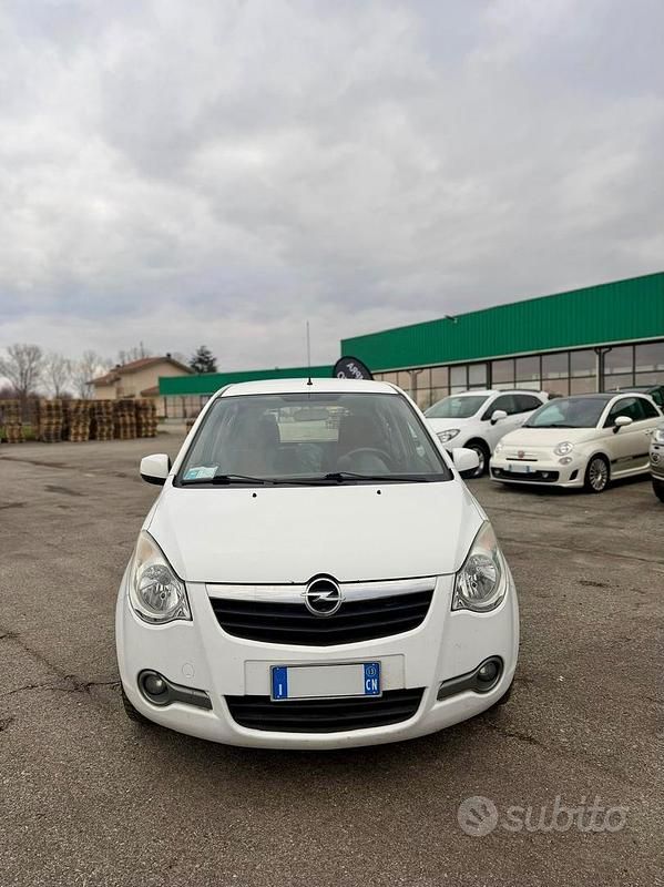 Usata Opel Agila 94 CV (69 kW) 2013 Bianco Utilitaria