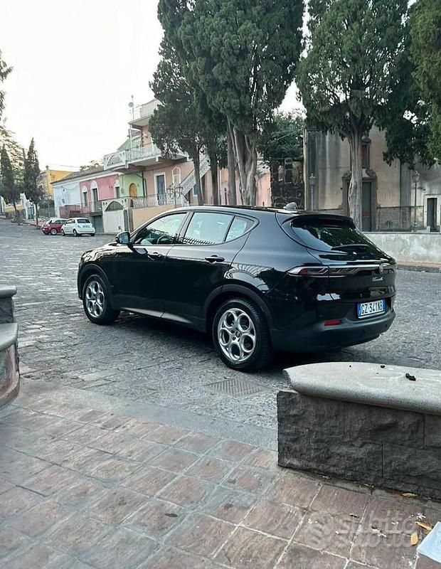 Usata Alfa Romeo Tonale 130 CV (95 kW) 2022 Nero SUV