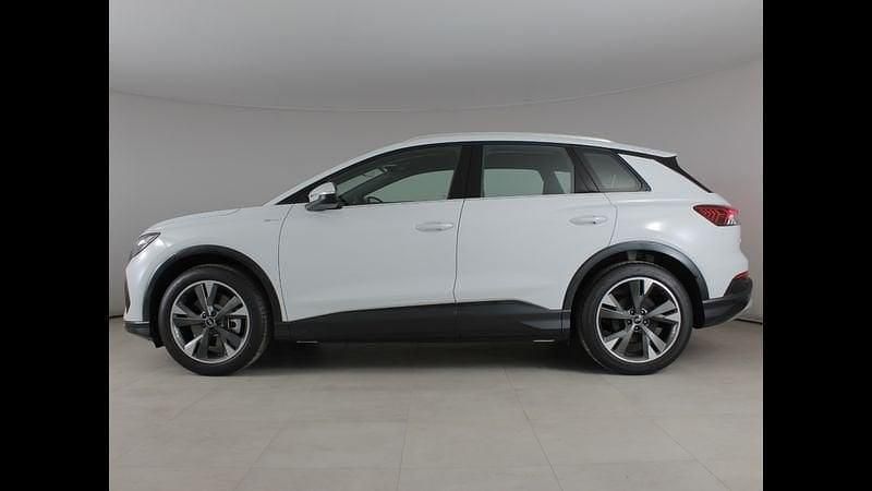 Usata Audi Q4 e-tron Advanced Plus 158 kW (215 CV) 2023 Bianco SUV