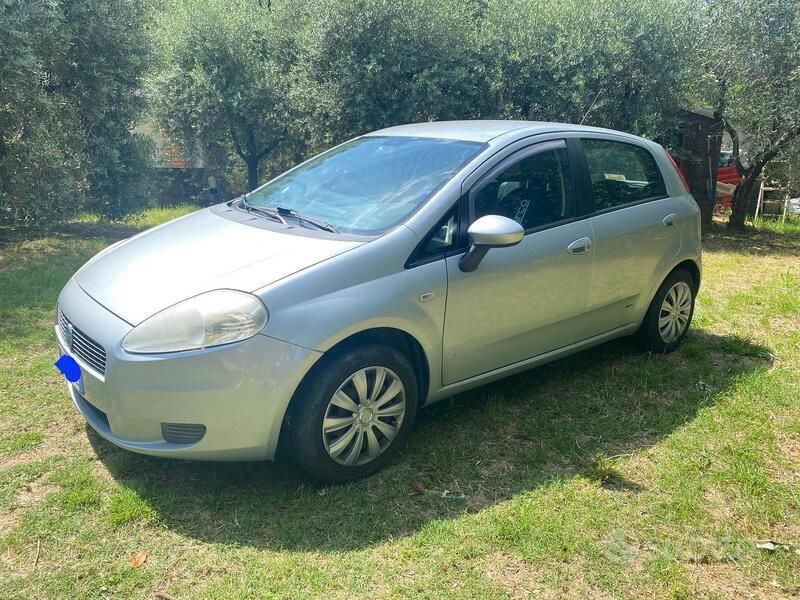 Usata Fiat Punto 65 CV (47 kW) 2008 Blu/azzurro Utilitaria