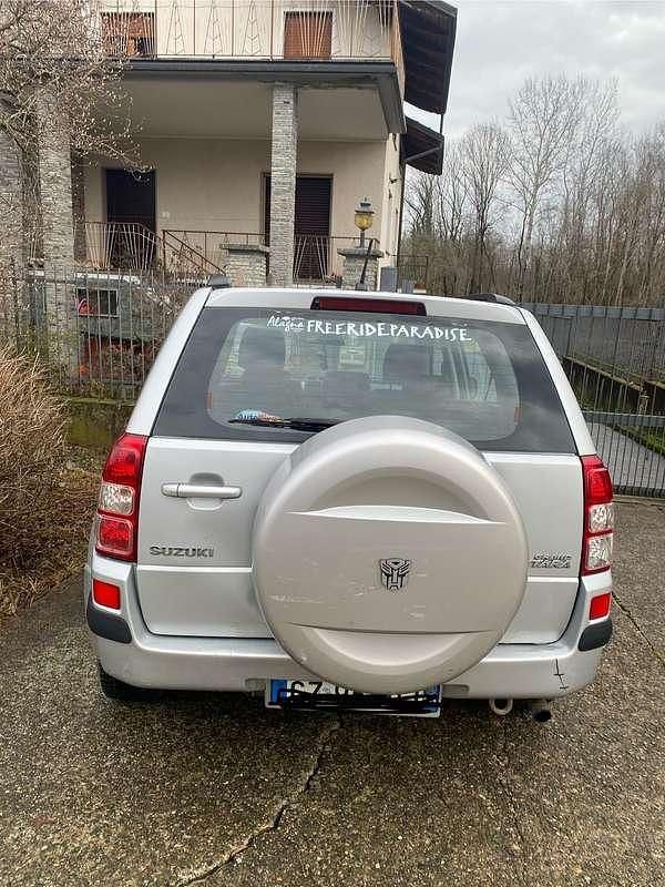 Usata Suzuki Grand Vitara 129 CV (94 kW) 2005 SUV