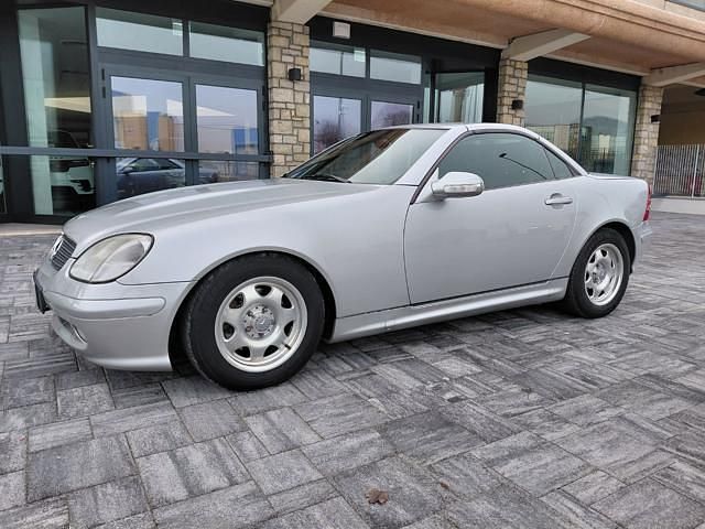 Usata Mercedes SLK200 Edition 163 CV (119 kW) 2003 Argento Cabrio