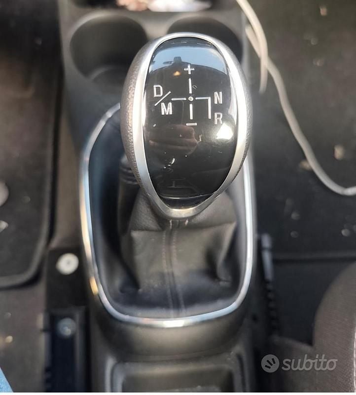 Usata Opel Karl 75 CV (55 kW) 2016 Bianco Utilitaria