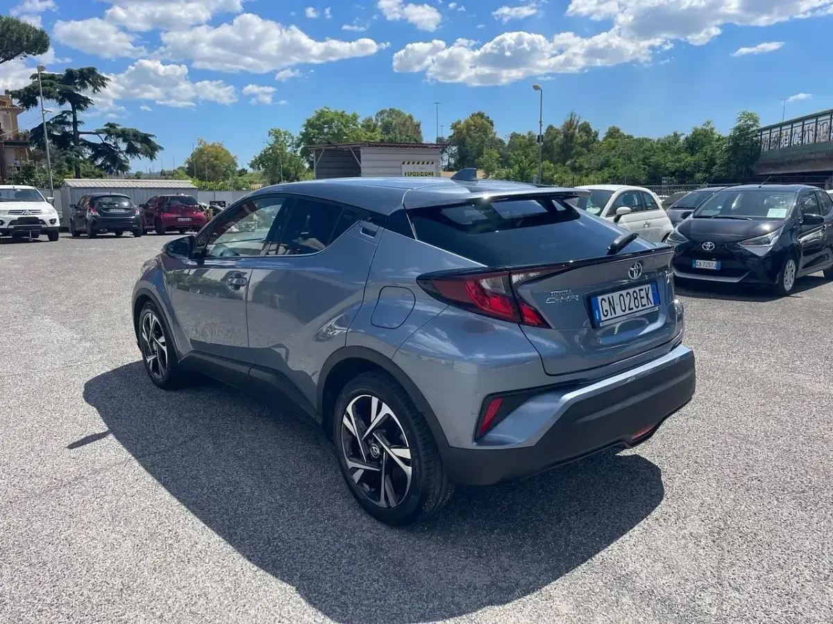 Usata Toyota C-HR Trend 97 CV (71 kW) 2023 Grigio SUV