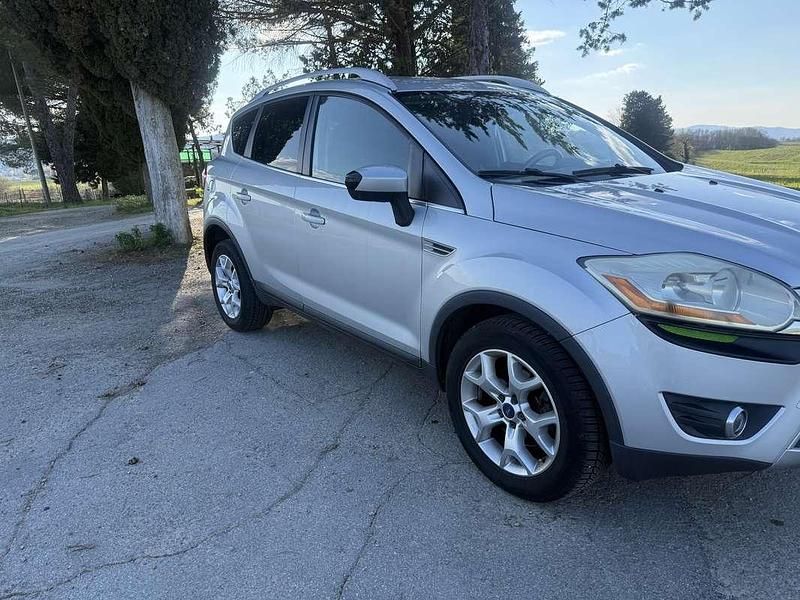 Usata Ford Kuga Titanium 140 CV (102 kW) 2011 SUV