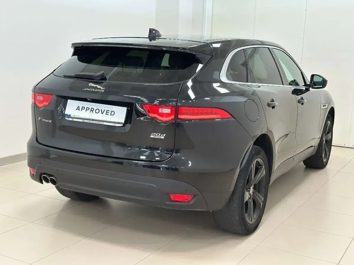 Usata Jaguar F-Pace Prestige 179 CV (131 kW) 2021 Nero SUV