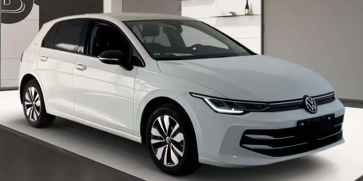 Usata VW Golf VIII Goal 116 CV (85 kW) 2025 Bianco Berlina
