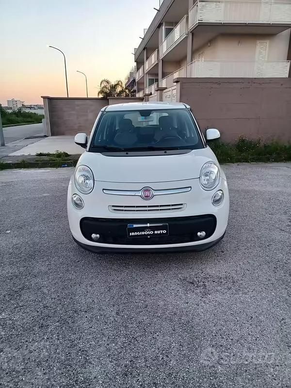 Usata Fiat 500L Business 95 CV (69 kW) 2017 Bianco Monovolume