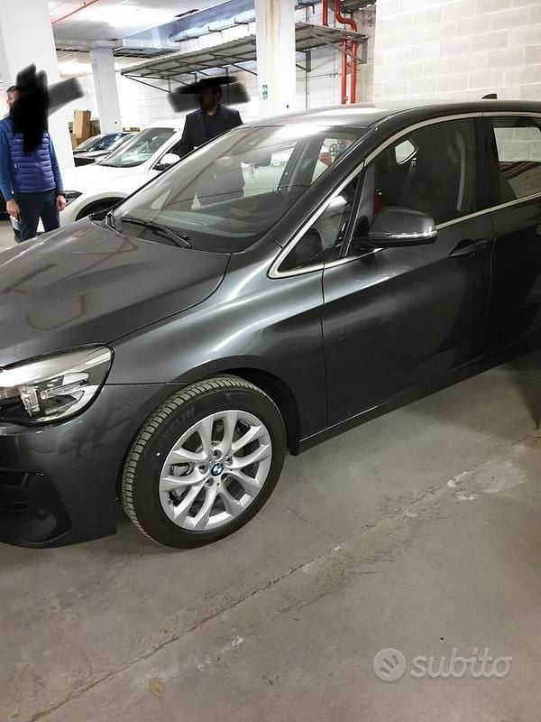 Usata BMW 218 Active Tourer Advantage 150 CV (110 kW) 2019 Grigio Monovolume