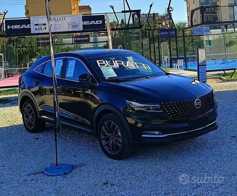Nuova DFSK F5 137 CV (100 kW) 2026 Nero SUV
