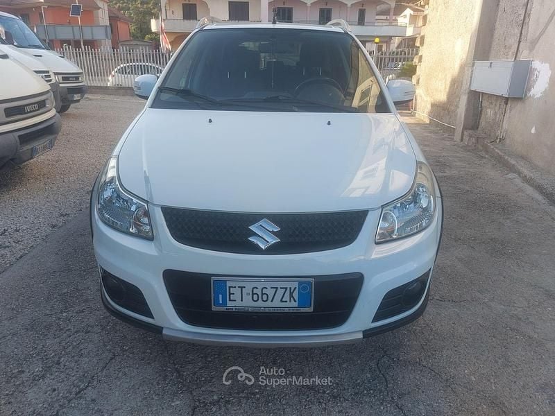 Usata Suzuki SX4 120 CV (88 kW) 2014 SUV
