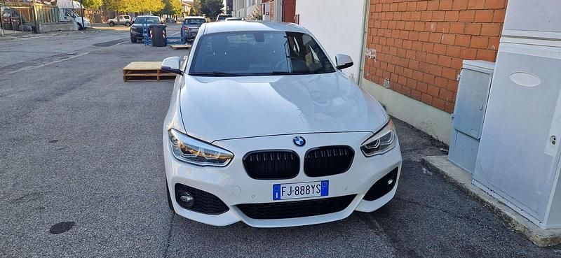 Usata BMW 120 M Sport 190 CV (139 kW) 2017 Bianco Utilitaria