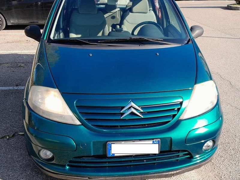 Usata Citroën C3 Elegance 68 CV (50 kW) 2004 Verde Berlina