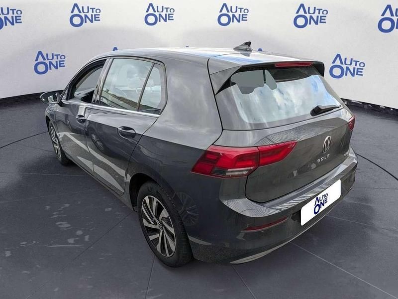 Usata VW Golf VIII Style 204 CV (150 kW) 2021 Grigio Utilitaria
