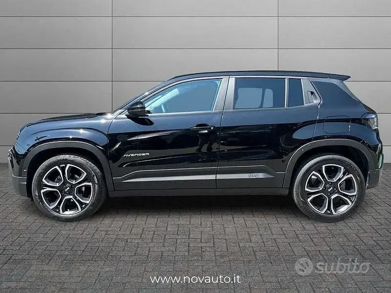 Usata Jeep Avenger Summit 101 CV (74 kW) 2023 Nero SUV