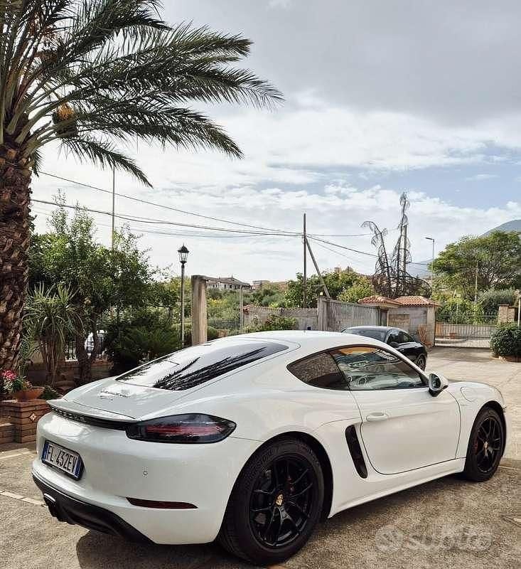 Usata Porsche 718 Cayman 299 CV (219 kW) 2017 Coupé