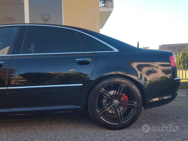 Usata Audi A8L 326 CV (239 kW) 2006 Nero Berlina