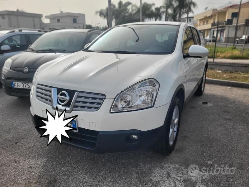 Bianco Usata 2009 Nissan Qashqai Acenta SUV | 4300 € (Buon prezzo) - Immagine 1/4