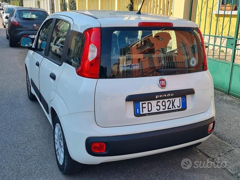 Usata Fiat Panda 69 CV (50 kW) 2016 Bianco Utilitaria