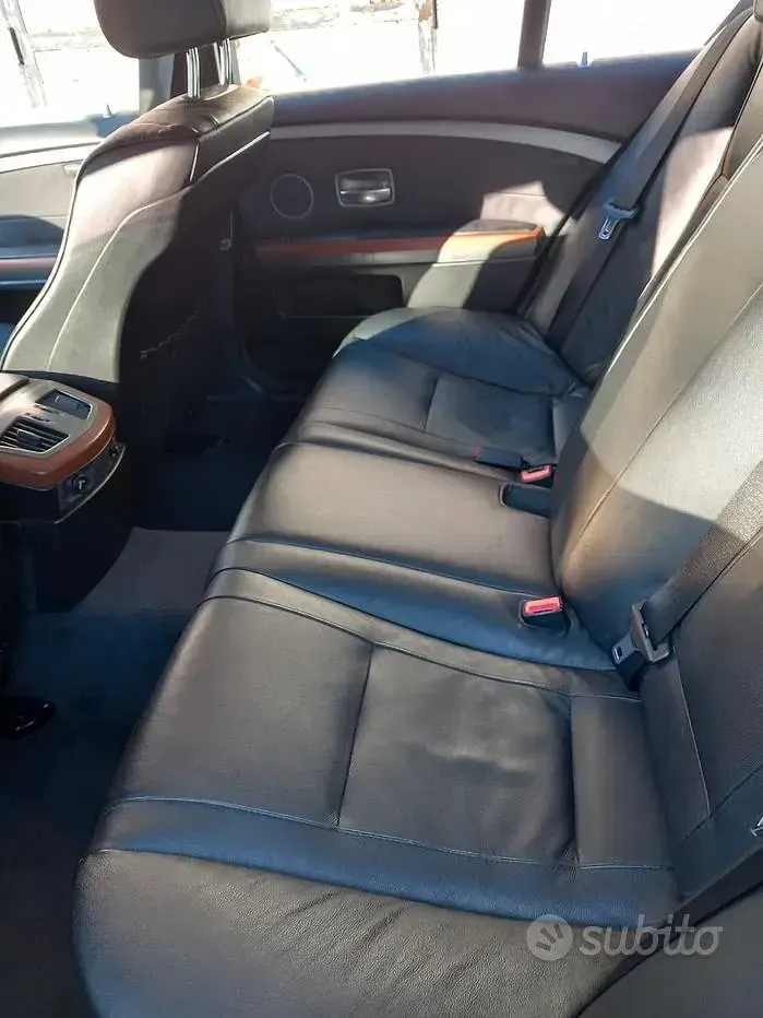 Usata BMW 730 218 CV (160 kW) 2007 Grigio Berlina
