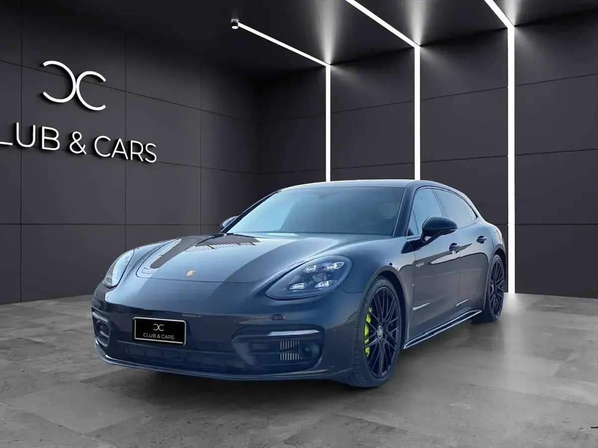 Usata Porsche Panamera 4S E-Hybrid Sport Turismo Sport Turismo 560 CV (411 kW) 2020 Nero jet met Station wagon