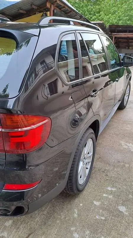 Usata BMW X5 Efficient Dynamics 245 CV (180 kW) 2012 Nero SUV