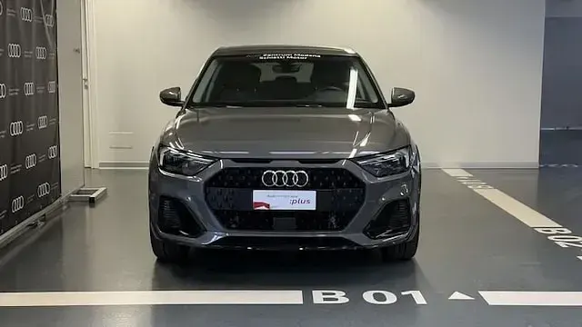 Usata Audi A1 Ambiente 116 CV (85 kW) 2024 Grigio SUV