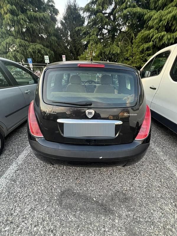 Usata Lancia Ypsilon 2004 Nero Utilitaria