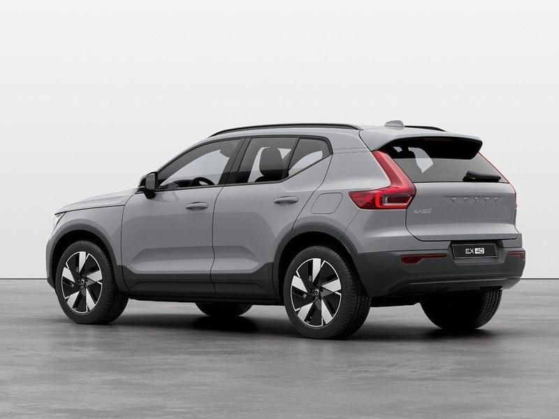 Nuova Volvo EX40 Plus 175 kW (239 CV) 2025 SUV