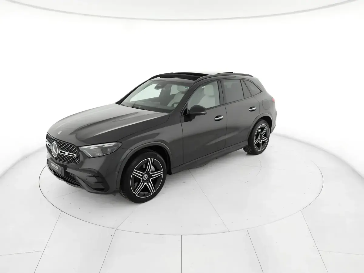 Usata Mercedes GLC300de AMG Line Premium Plus 197 CV (144 kW) 2023 Grigio grafite SUV