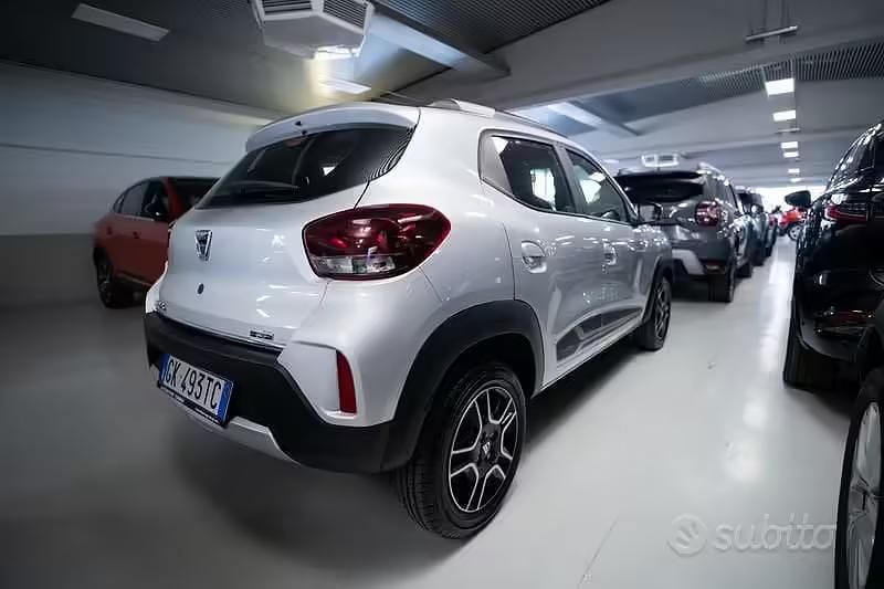 Usata Dacia Spring Comfort 33 kW (45 CV) 2022 Grigio Utilitaria