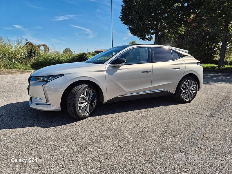 Usata 2022 DS Automobiles DS4 Trocadero Tre volumi | 21.900 € (Buon prezzo) - Immagine 1/4