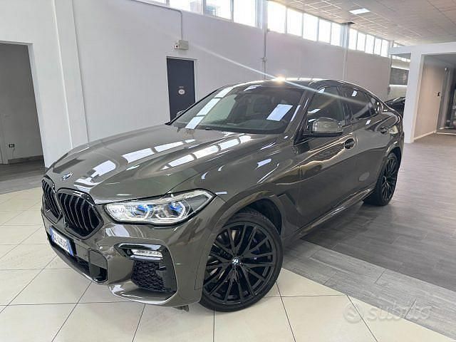 Usata BMW X6 M50 400 CV (294 kW) 2020 SUV