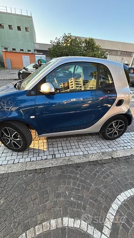 Blu Usata 2021 Smart ForTwo Electric Drive Coupé | 10.500 € (Super prezzo) - Immagine 1/4