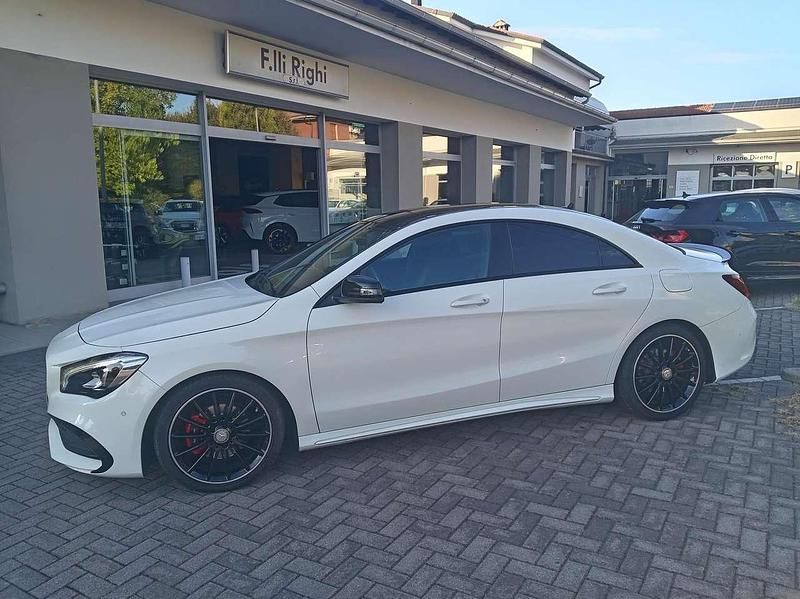 Bianco Usata 2017 Mercedes CLA200 Premium Tre volumi | 21.000 € (Buon prezzo) - Immagine 1/4