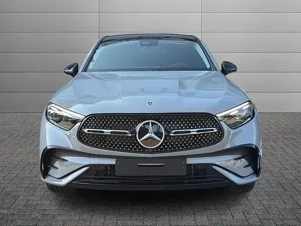 Nuova Mercedes GLC450 367 CV (269 kW) 2026 Grigio alpi manufaktur SUV